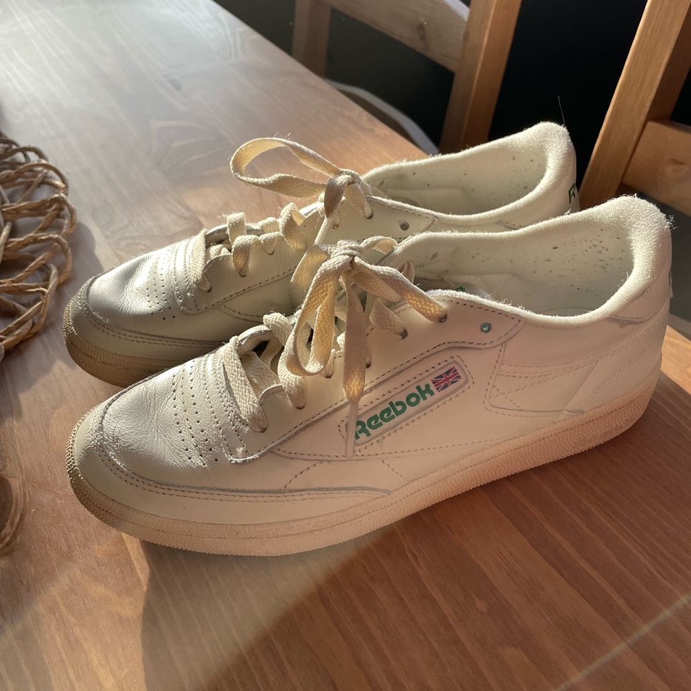 Reebok vintage shoes